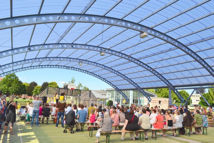 C’est la fête à l’Espace Communautaire de Jambes Petit Ry C’est la fête à l’Espace Communautaire de Jambes Petit Ry