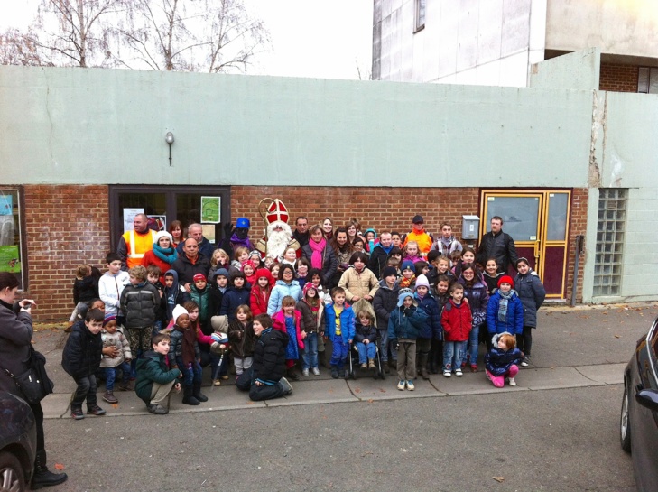 Saint-Nicolas en visite au Quartier des Balances