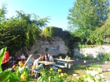 Quartier Saint-Nicolas: le Jardin des Herbes Folles Quartier Saint-Nicolas: le Jardin des Herbes Folles